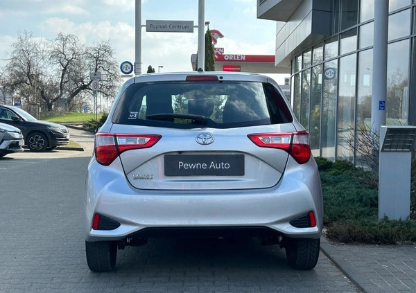 Toyota Yaris cena 57900 przebieg: 90895, rok produkcji 2020 z Poznań małe 191